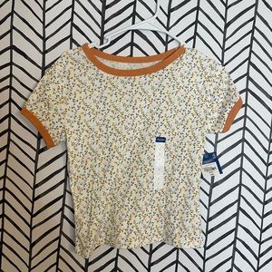 floral shirt